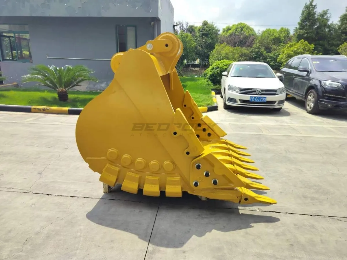 60in Heavy Duty Excavator Bucket fits CAT 324 Excavator CB Linkage