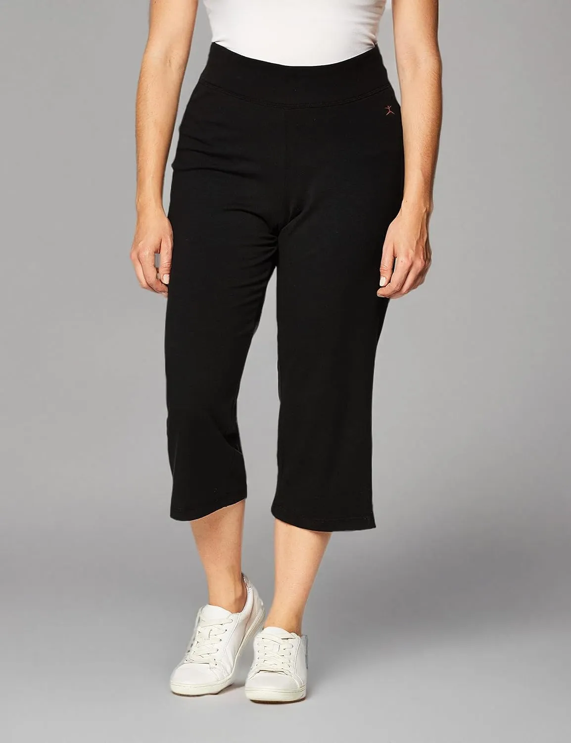 Danskin Women's Sleek Fit Yoga Crop Pant