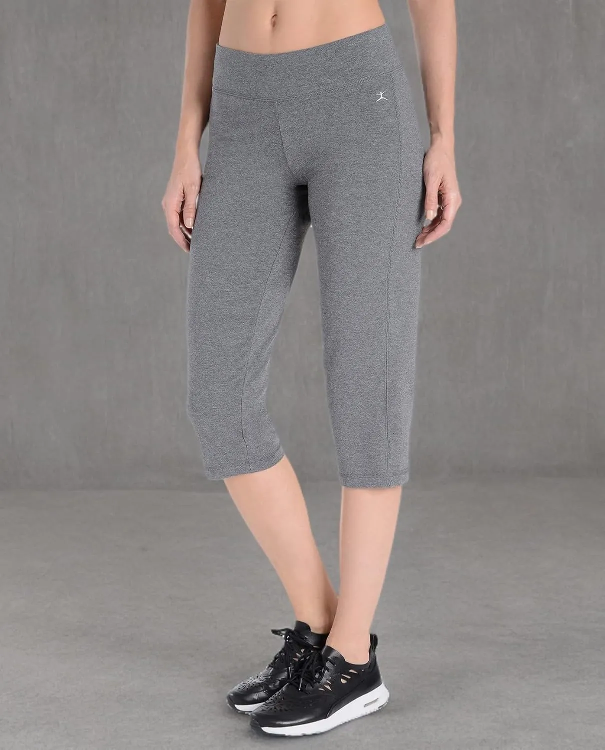 Danskin Women's Sleek Fit Yoga Crop Pant