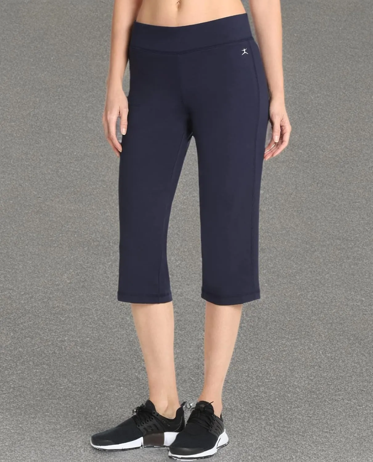 Danskin Women's Sleek Fit Yoga Crop Pant