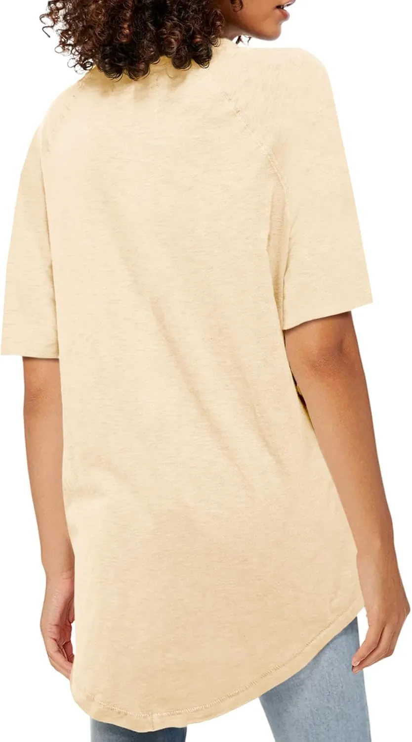 Fisoew Womens Oversized T Shirts Short Sleeve Tunic Tops Crew Neck T-Shirts Summer Casual Loose Fit Basic Tee