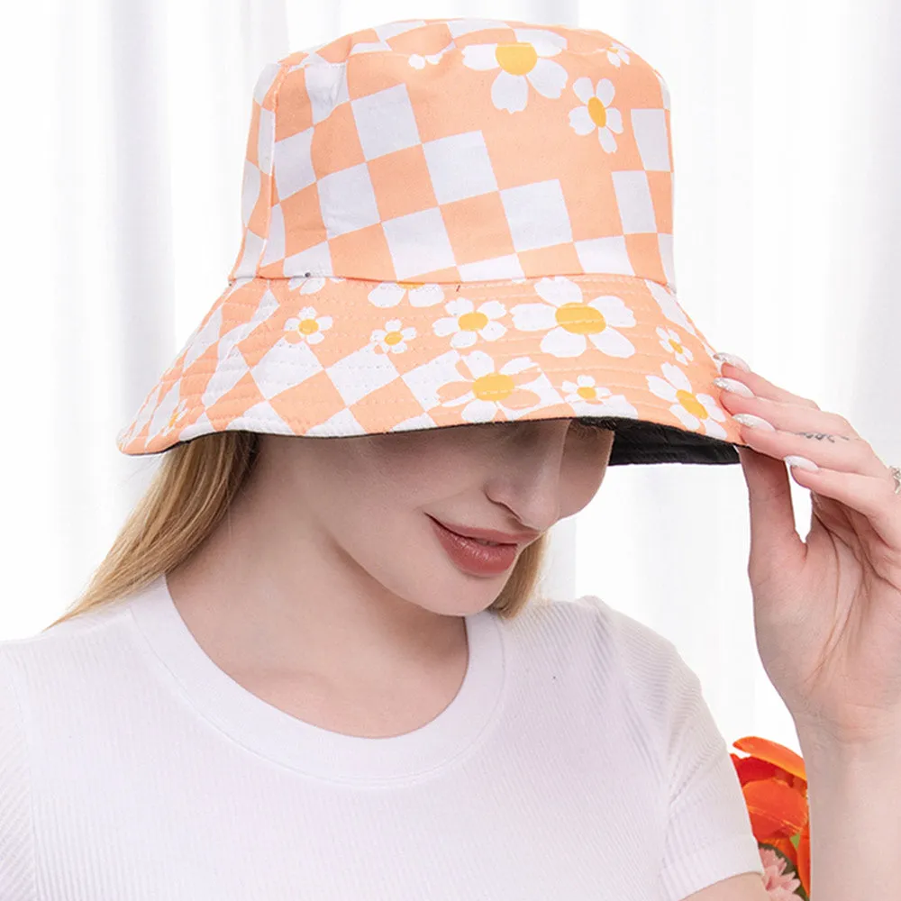 iLLASPARKZ Flower Pointed Checkerboard Patterned Bucket Hat