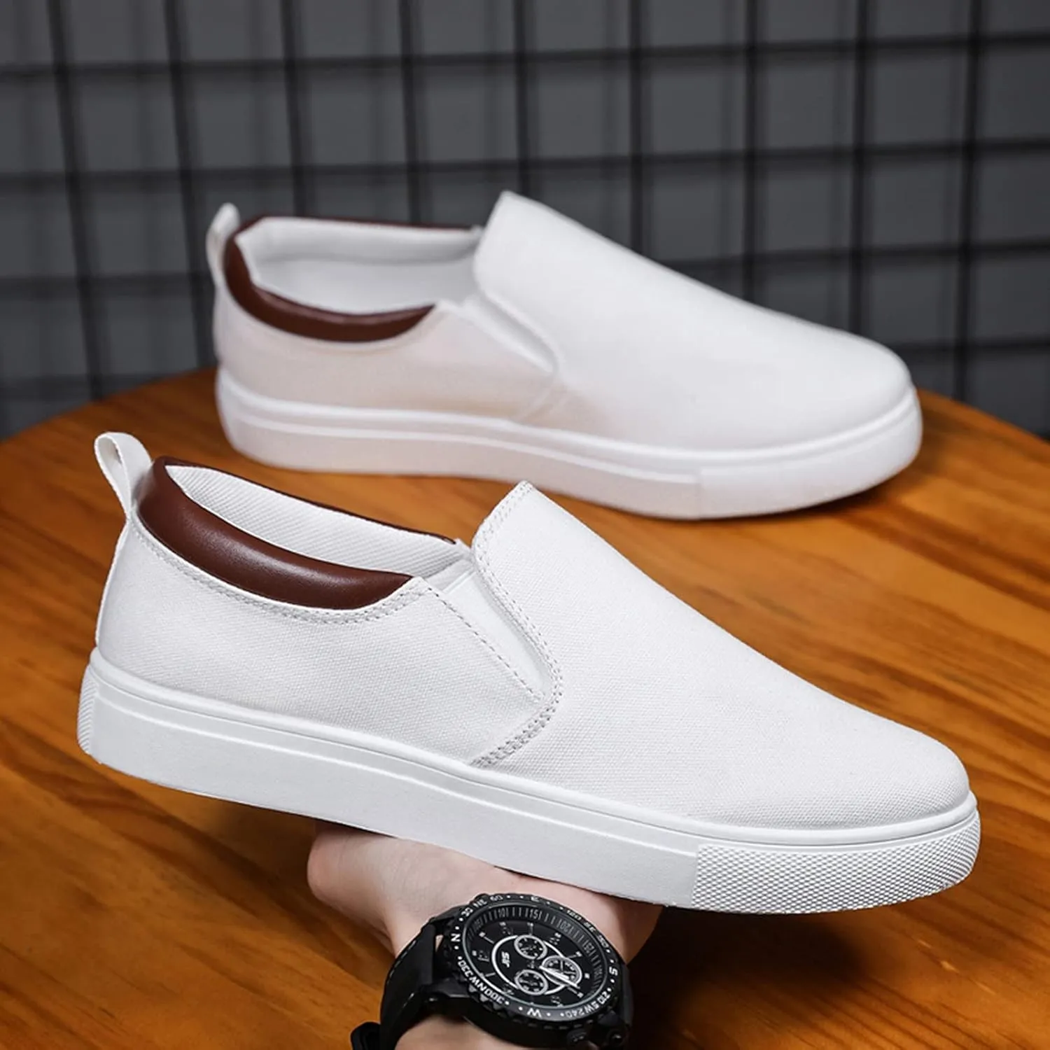 Men's Lightweight Non Slip Barefoot Shoes Breathable and Light Outdoor Comfy Walking Shoe Breathable Work Shoes