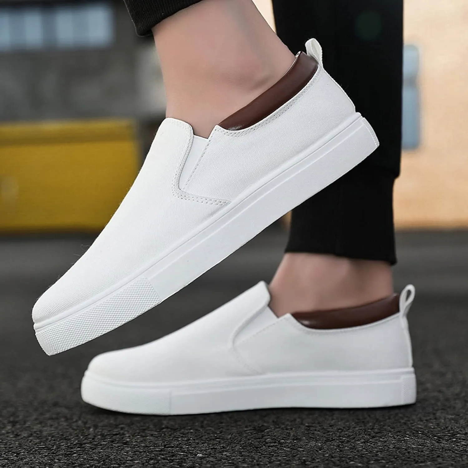 Men's Lightweight Non Slip Barefoot Shoes Breathable and Light Outdoor Comfy Walking Shoe Breathable Work Shoes