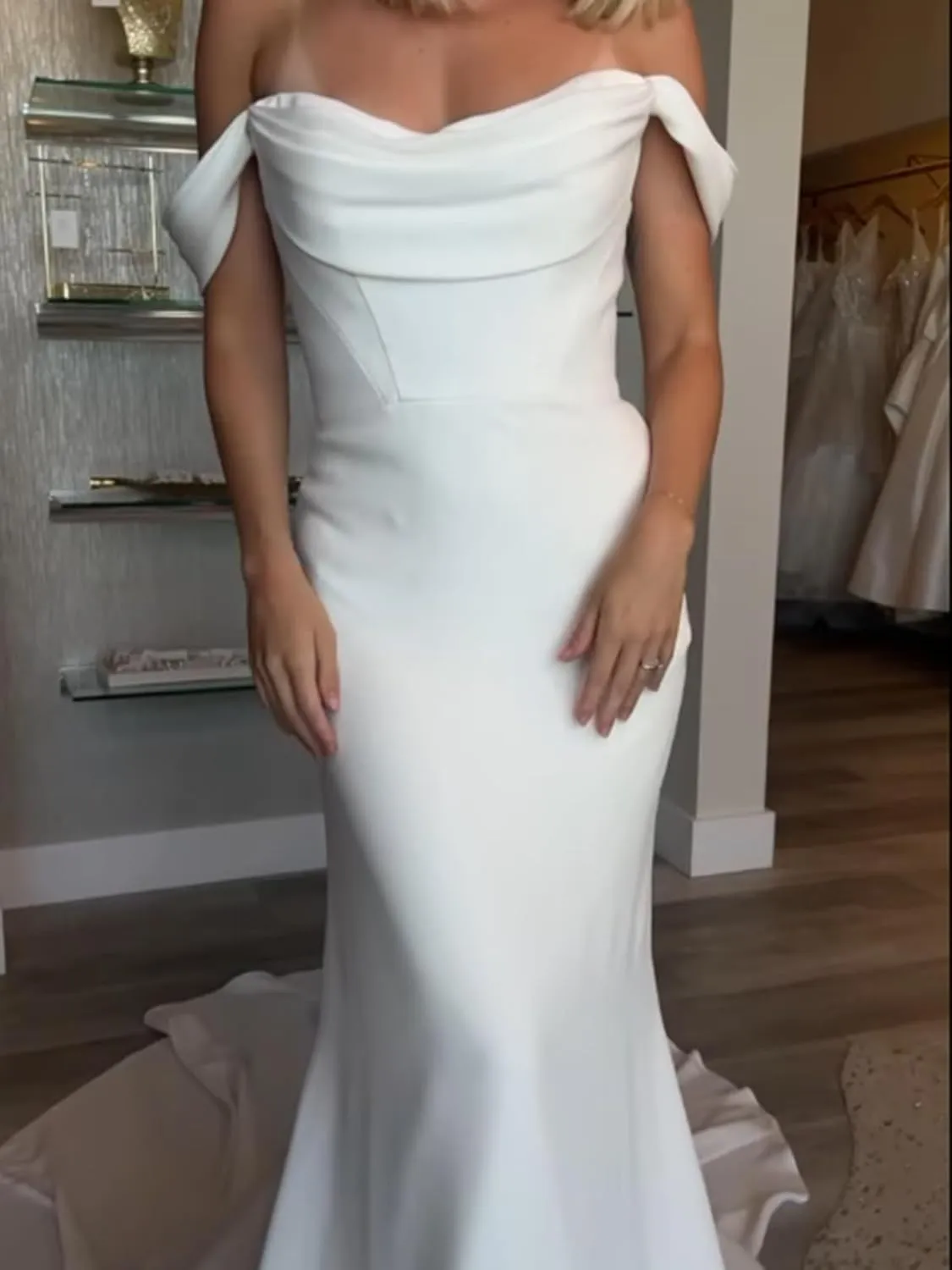 Mermaid Satin Long Wedding Dresses for Bride Modest Off The Shoulder Strapless Bridal Shower Dress with Train