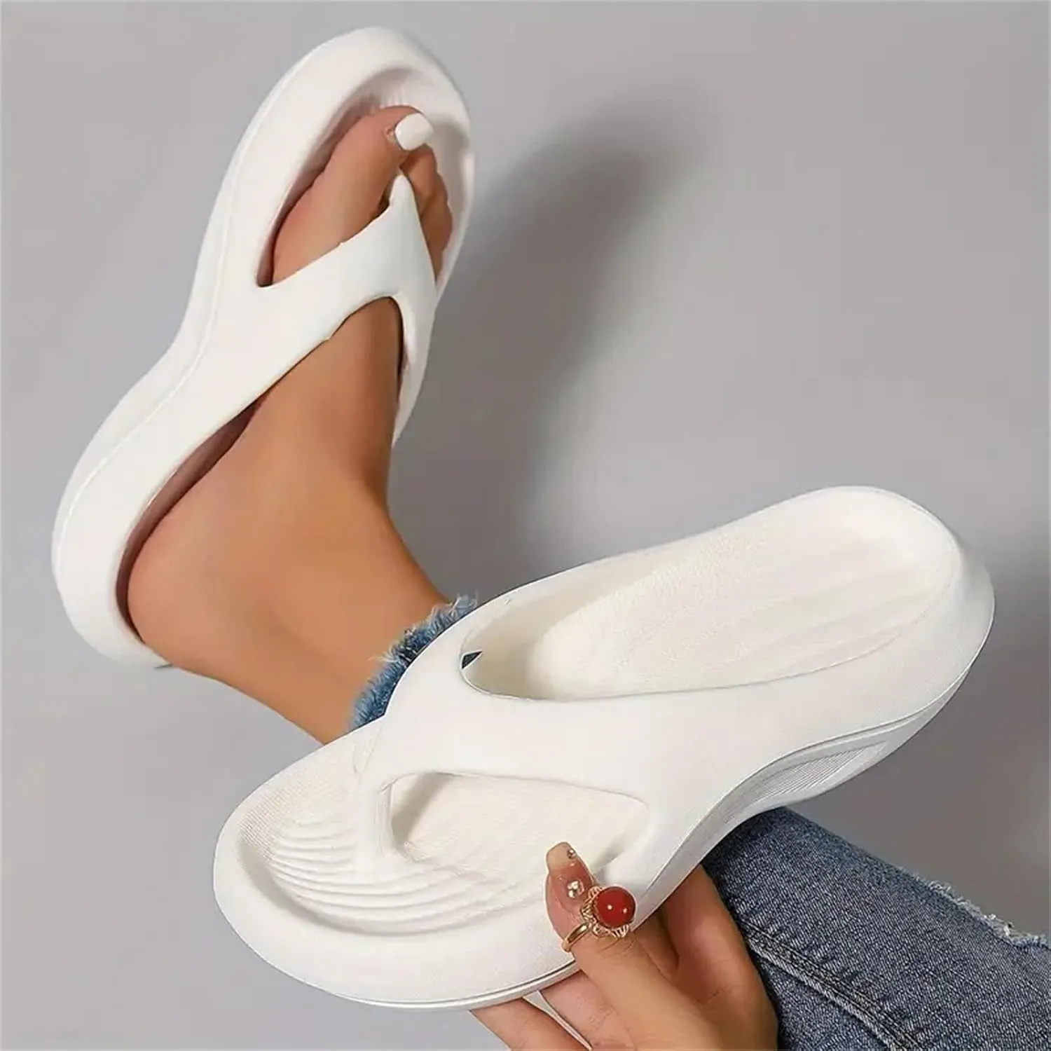 Orthopedic Sandals for Women Lightweight Thong Flip Flop Summer Arch Support Slippers Pillow Soft Summer Beach Shoes Thick Soled Non Slip Flipflops