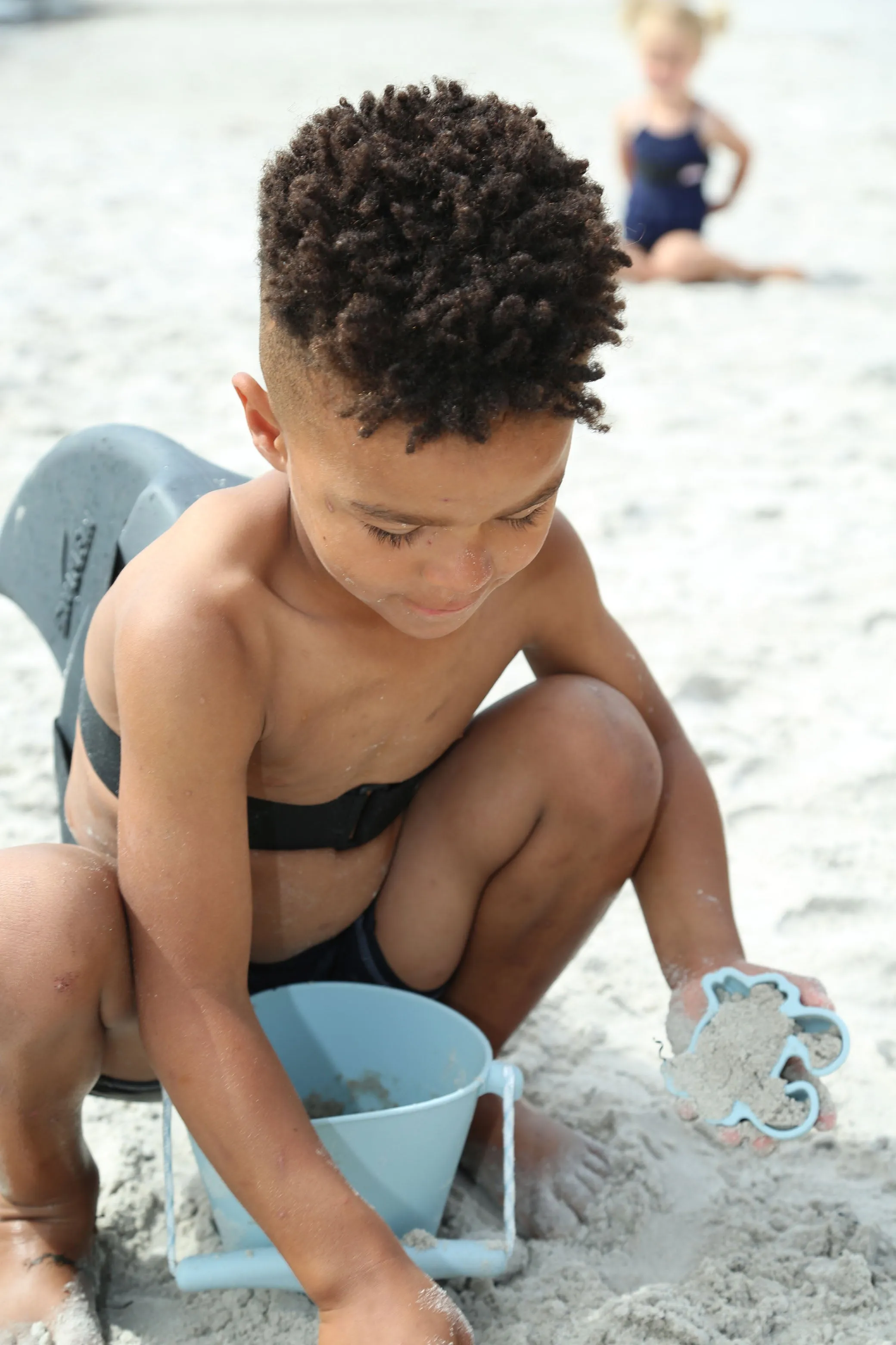 Silicone Beach Bucket - egg blue
