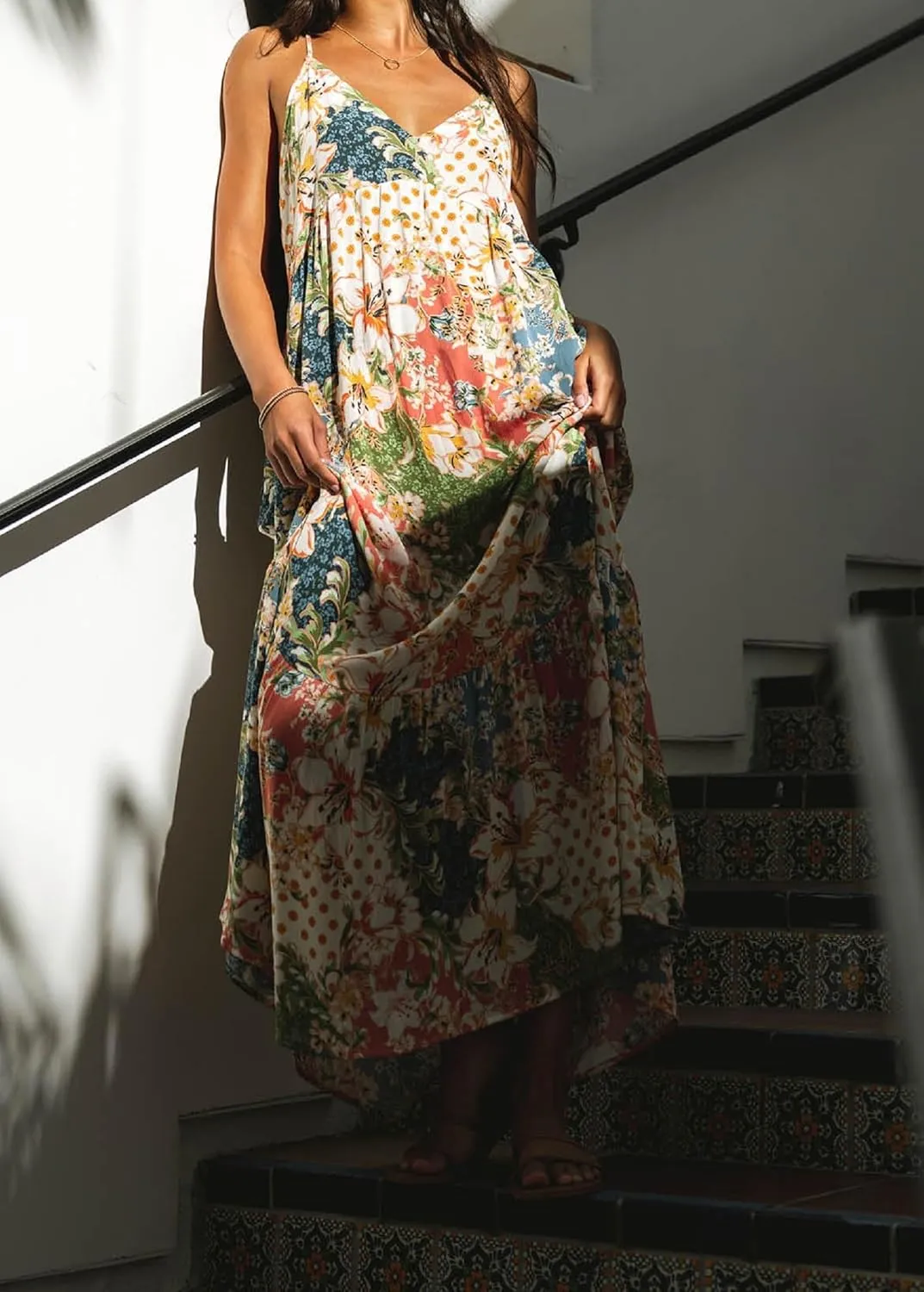 Women Cute Boho Flowy Maxi Dress Spaghetti Strap V Neck Smocked Long Dress Y2K Patchwork Floral Beach Sundress