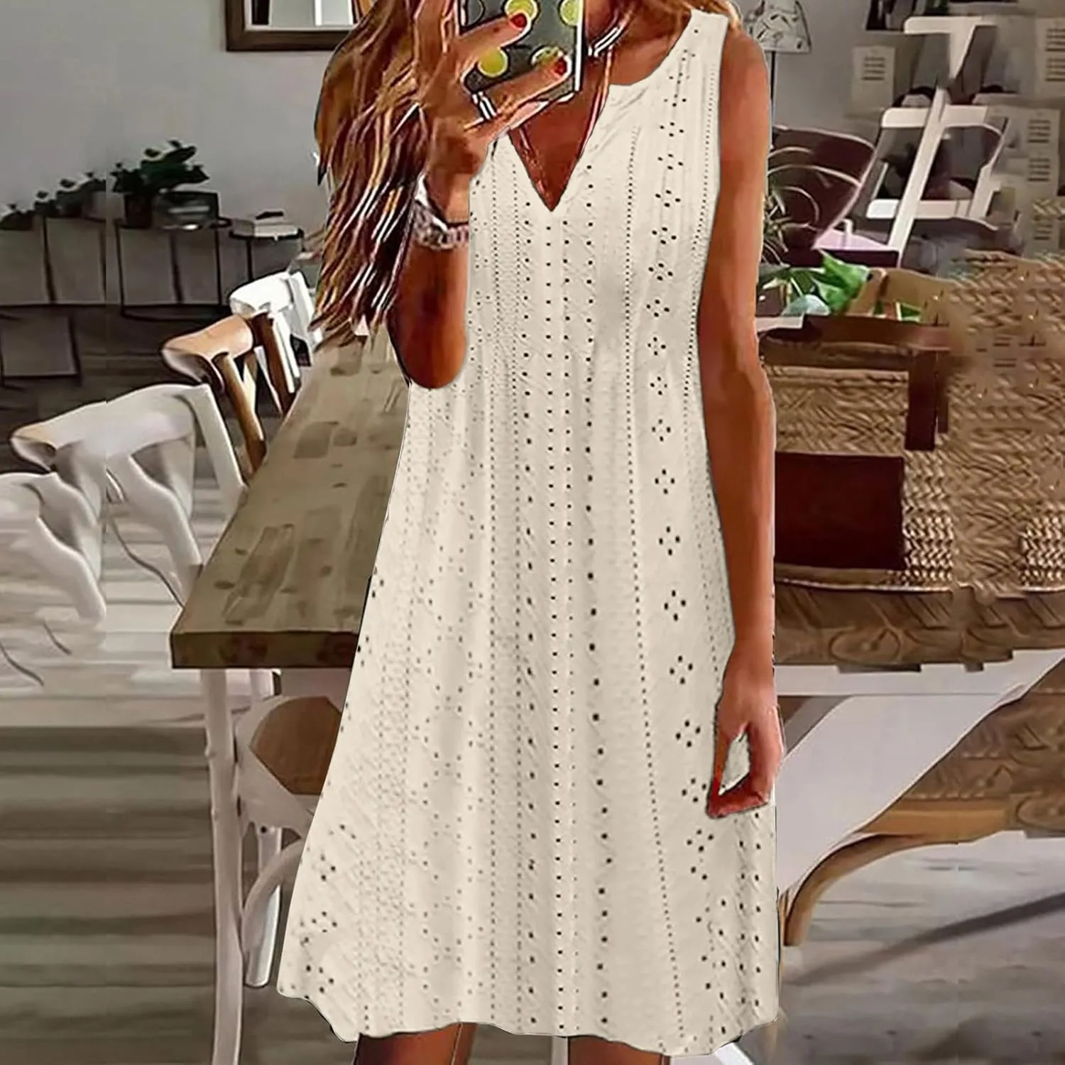 Women V Neck Eyelet Dresses Sleeveless Knee Length Tank Dress 2025 Summer Casual Tunic Sun Dress Vacation Beach Dress