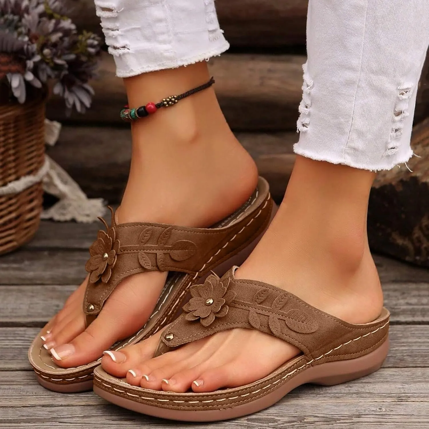 Womens Arch Support Soft Cushion Flip Flops Yoga Mat Comfortable Walking Thong Sandals Slip On Wedge Sandal Indoor Outdoor for Summer