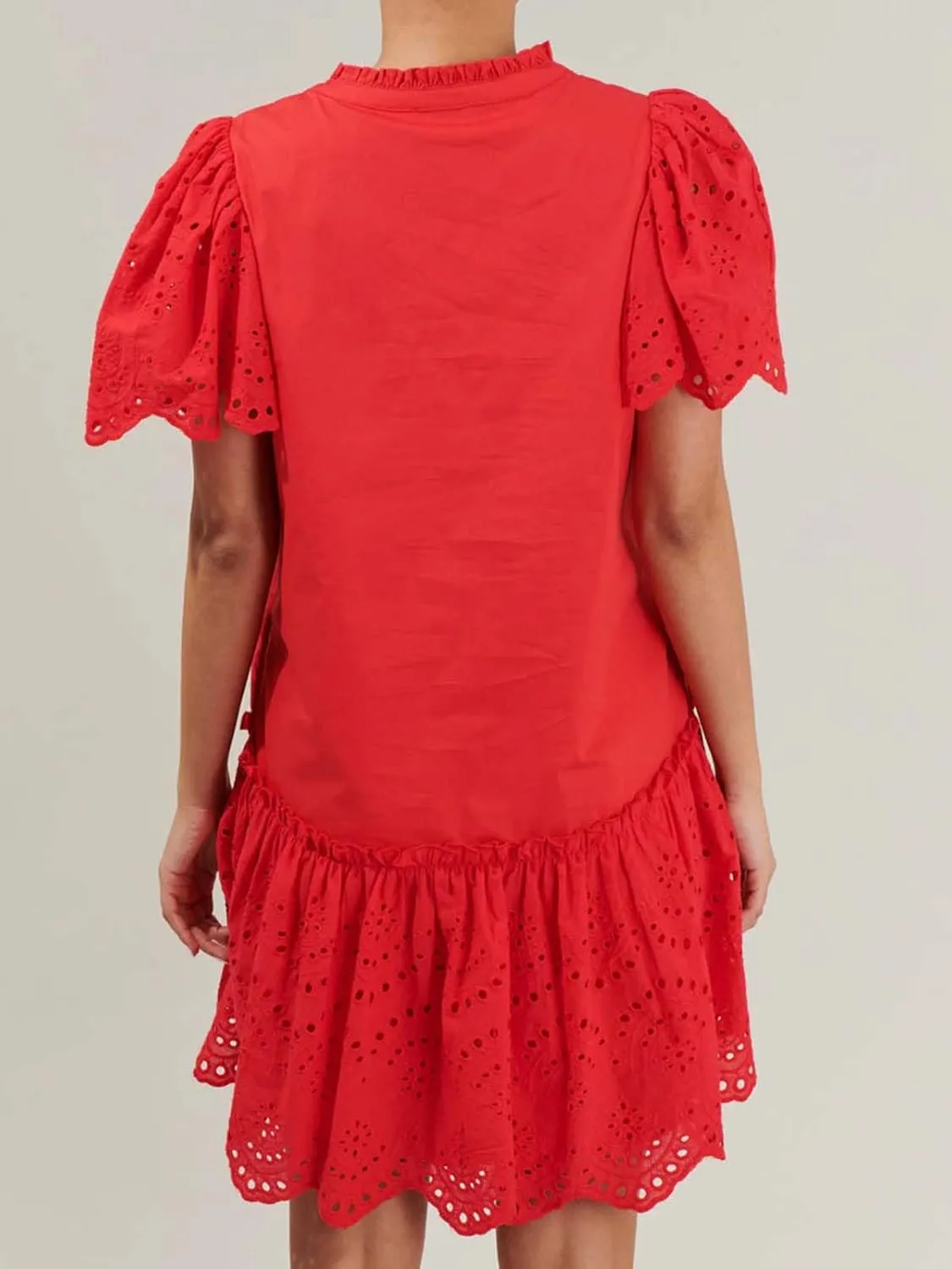 Womens Summer Boho Resort Dresses Moss Eyelet V-Neck Ruffle Cap Sleeve Mini Dress Beach Sundress with Pocket