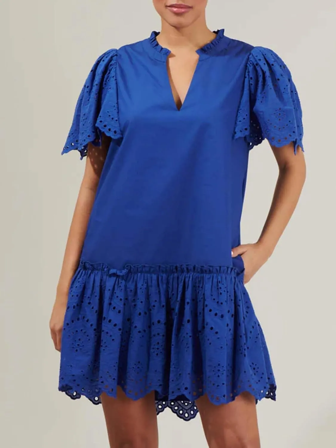 Womens Summer Boho Resort Dresses Moss Eyelet V-Neck Ruffle Cap Sleeve Mini Dress Beach Sundress with Pocket